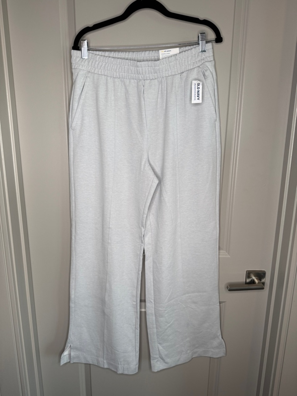 Old Navy Light Gray Wide-Leg Sweatpants